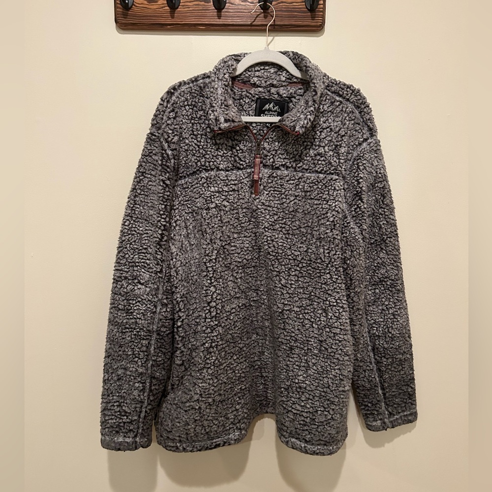Alpine Sherpa quarter zip, Size XL